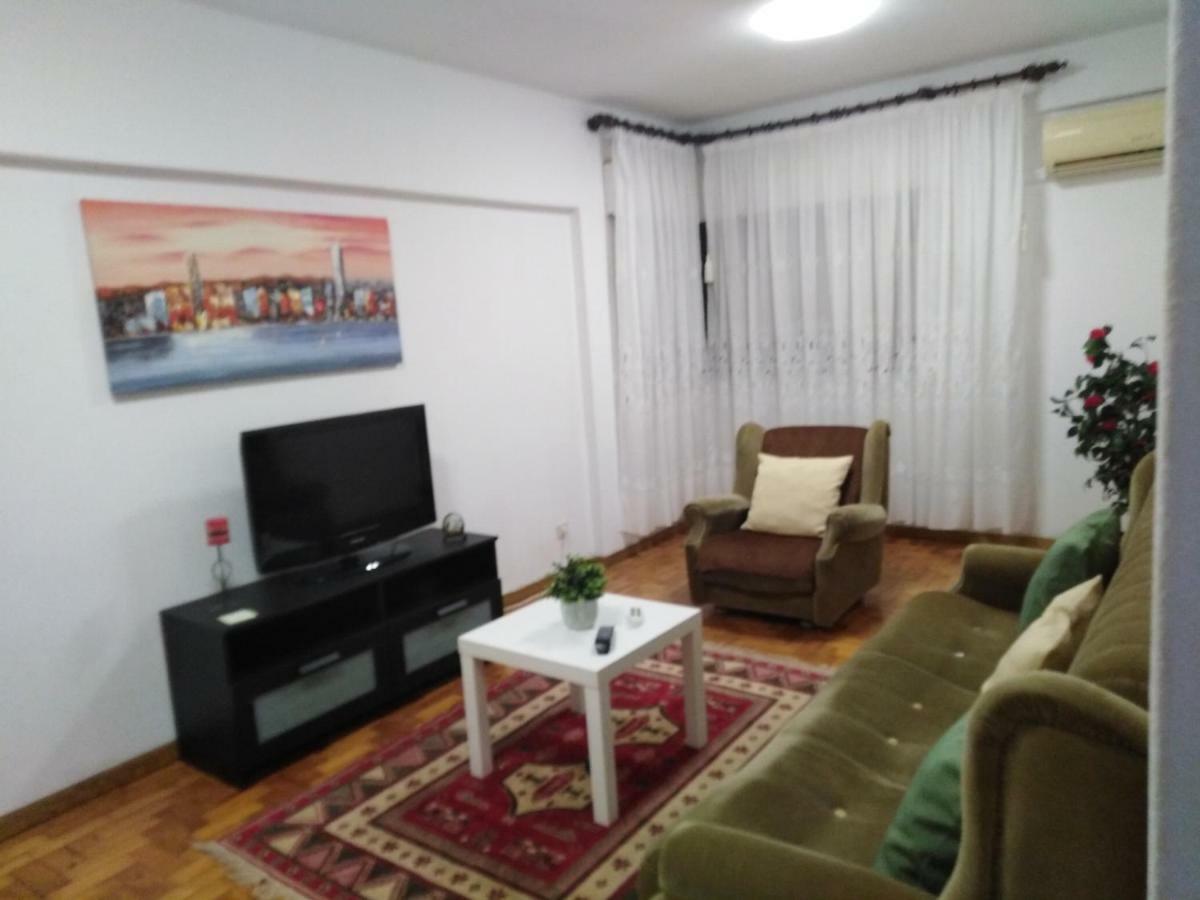 Apartamento Do Silva Mirandela Eksteriør billede